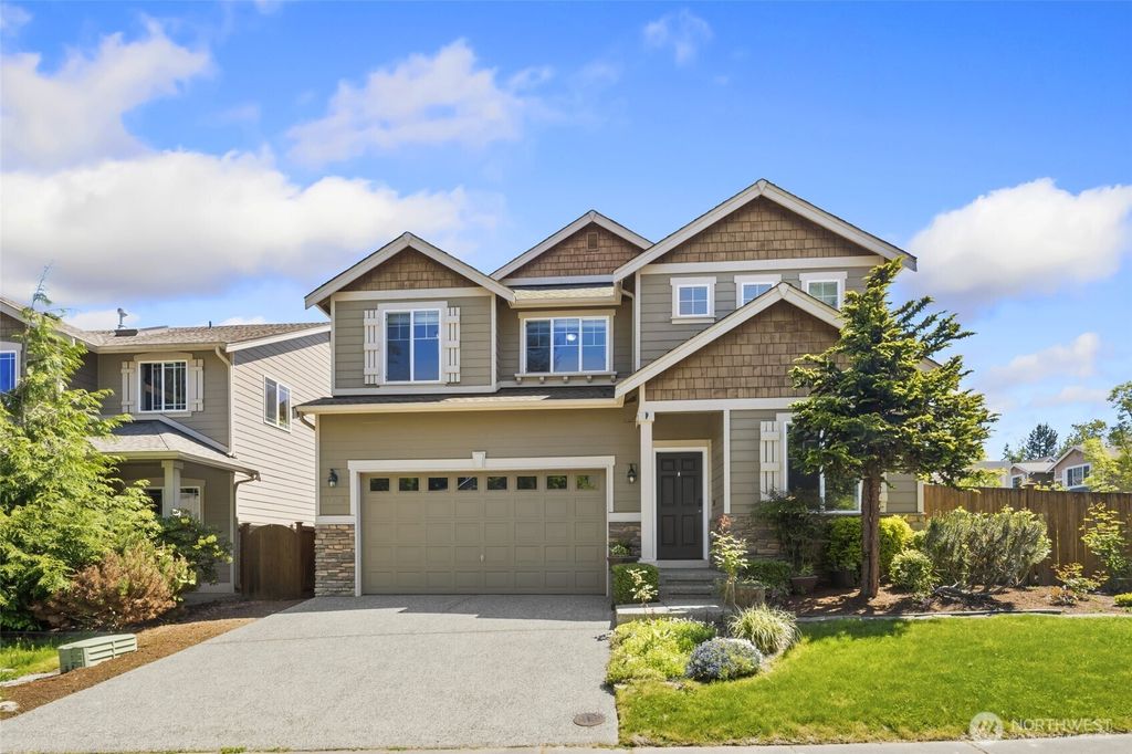 Photo of 13909 15th Place W, Lynnwood, WA 98087 (MLS # 2522148)