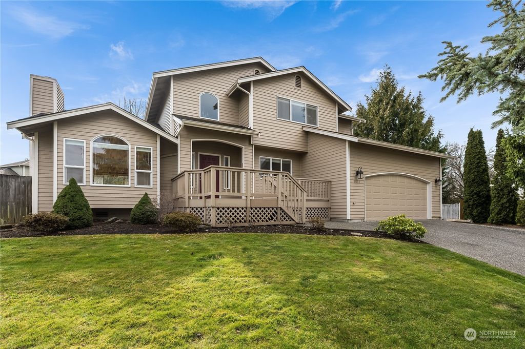 Photo of 6818 69th Place NE, Marysville, WA 98270 (MLS # 2042738)