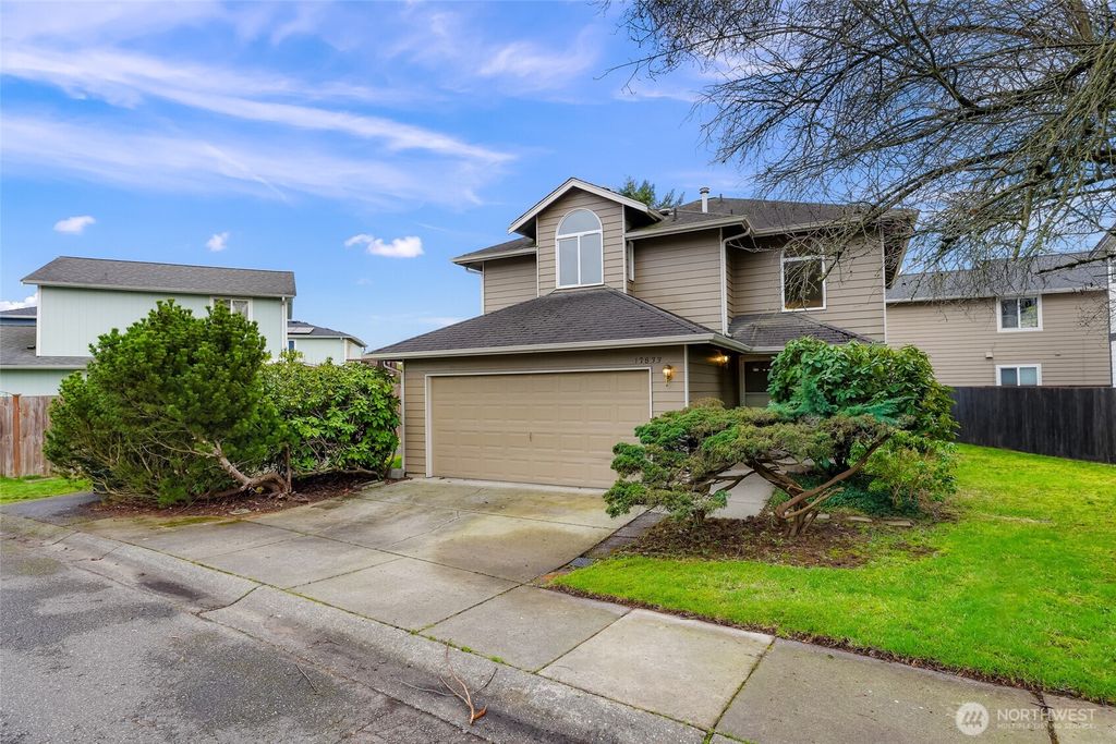 Photo of 17833 27th Avenue NE, Marysville, WA 98271 (MLS # 2478309)