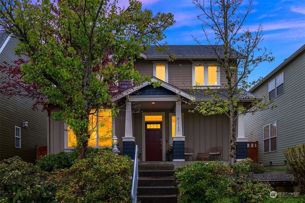 Photo of 1749 14th Avenue NE, Issaquah, WA 98029 (MLS # 2228383)