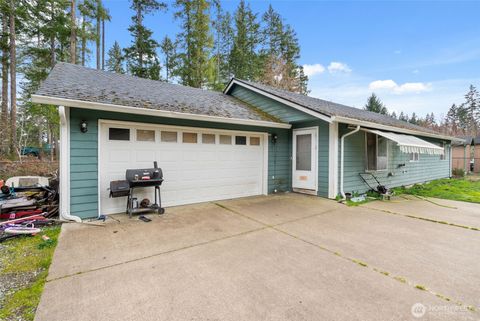 Photo of 71 E Iron Wood Place, Shelton, WA 98584 (MLS # 2489346)