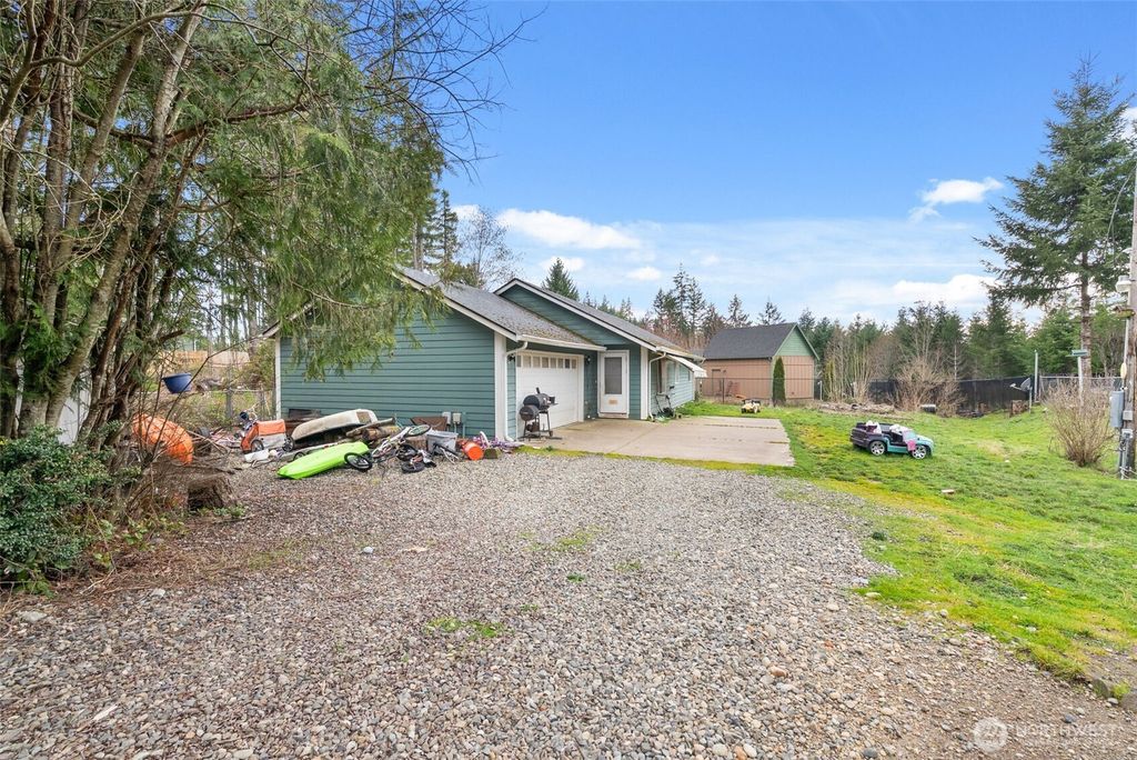 Photo of 71 E Iron Wood Place, Shelton, WA 98584 (MLS # 2489346)
