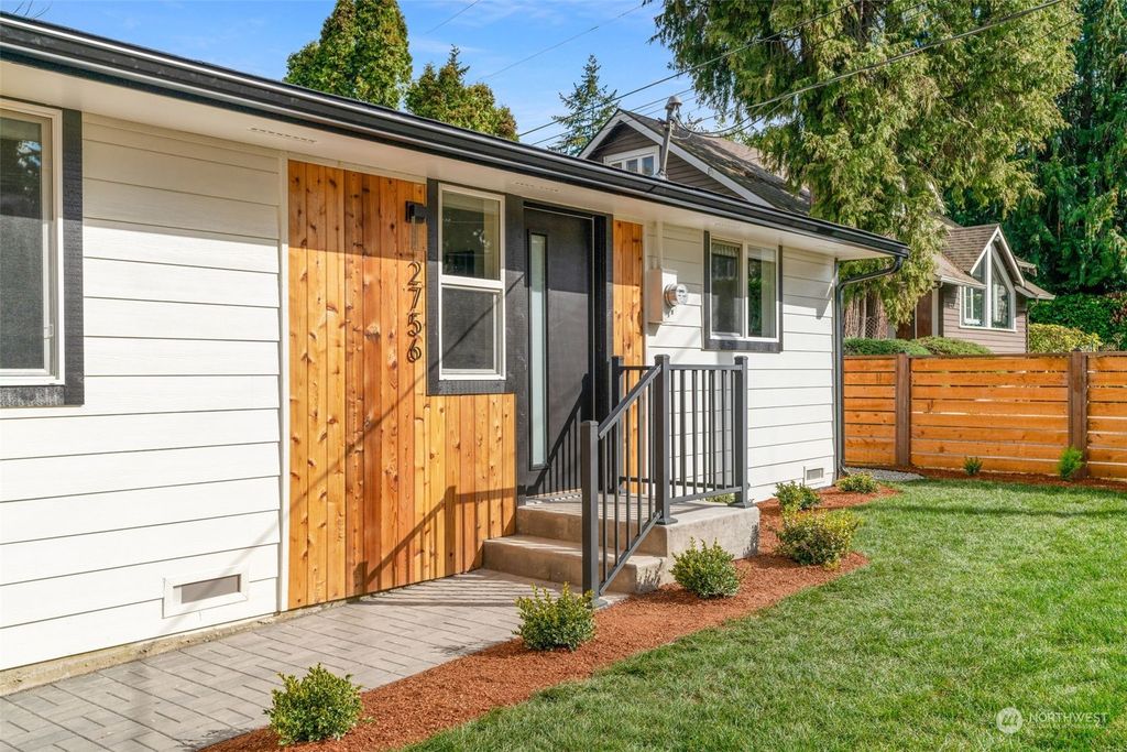 Photo of 2756 72nd Avenue SE, Mercer Island, WA 98040 (MLS # 2057631)