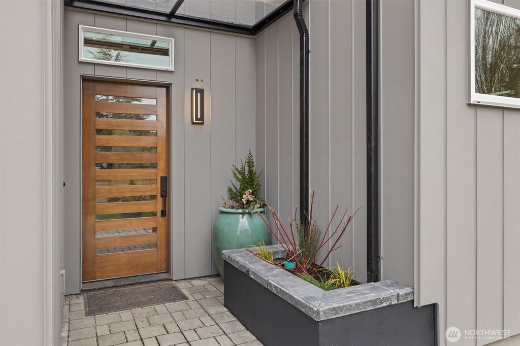 Photo of 8326 32nd Avenue NW, Seattle, WA 98117 (MLS # 2351558)