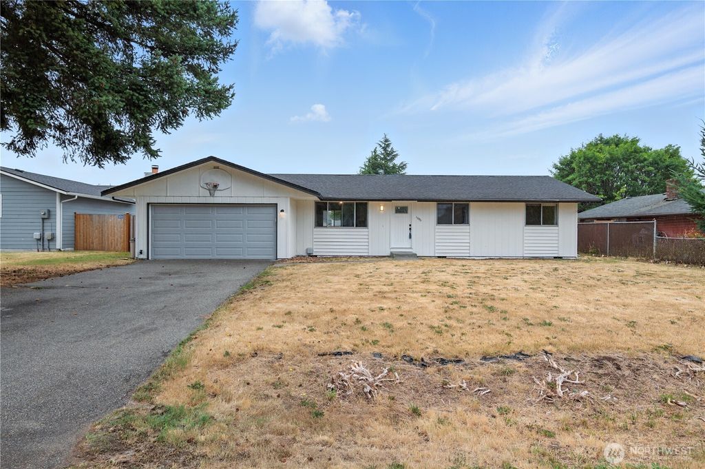 Photo of 12507 42nd Avenue NE, Marysville, WA 98271 (MLS # 2406098)