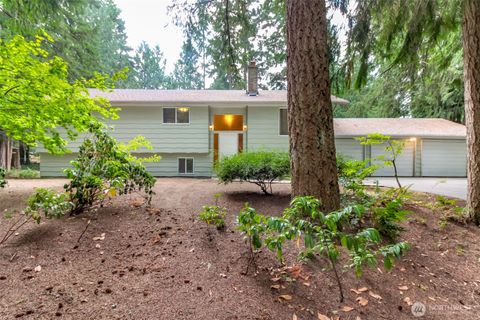 Photo of 14719 106th Avenue Ct E, Puyallup, WA 98374 (MLS # 2430526)