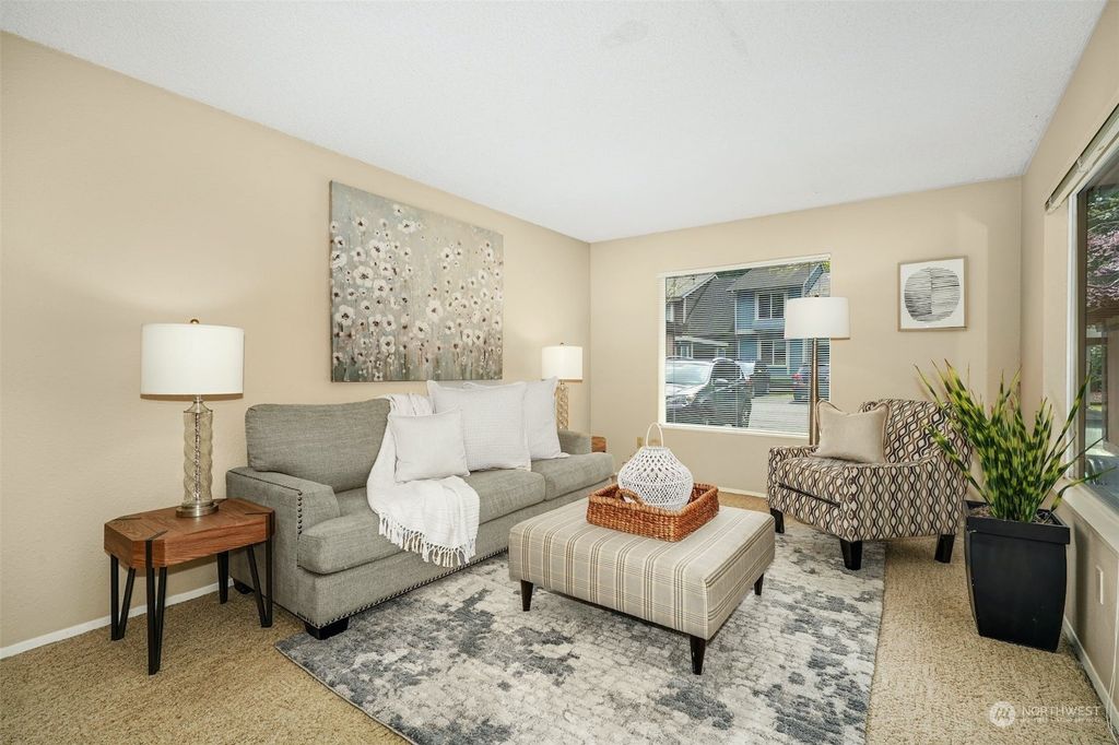 Photo of 12208 NE 148th Court, Kirkland, WA 98034 (MLS # 2056803)