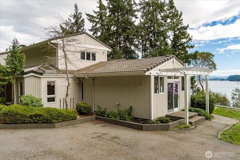 Photo of 4486 Villarreal Lane, Oak Harbor, WA 98277 (MLS # 2426877)