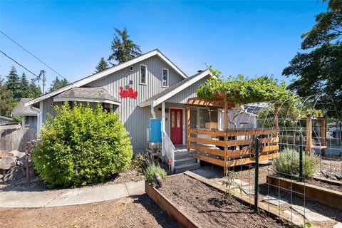 Photo of 3106 C Street SE, Auburn, WA 98002 (MLS # 2571190)