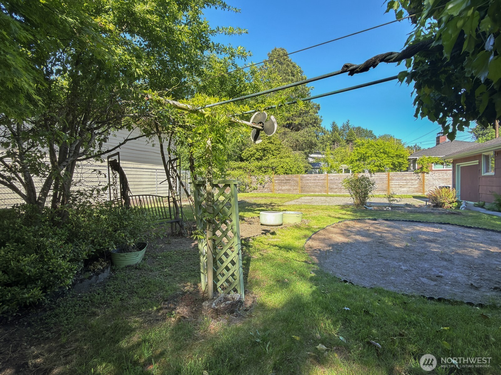638 S 160th Street