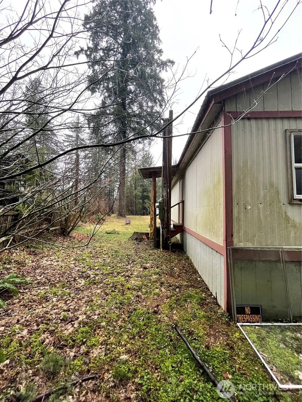 Photo of 8540 Juniper Place, Maple Falls, WA 98266 (MLS # 2475563)