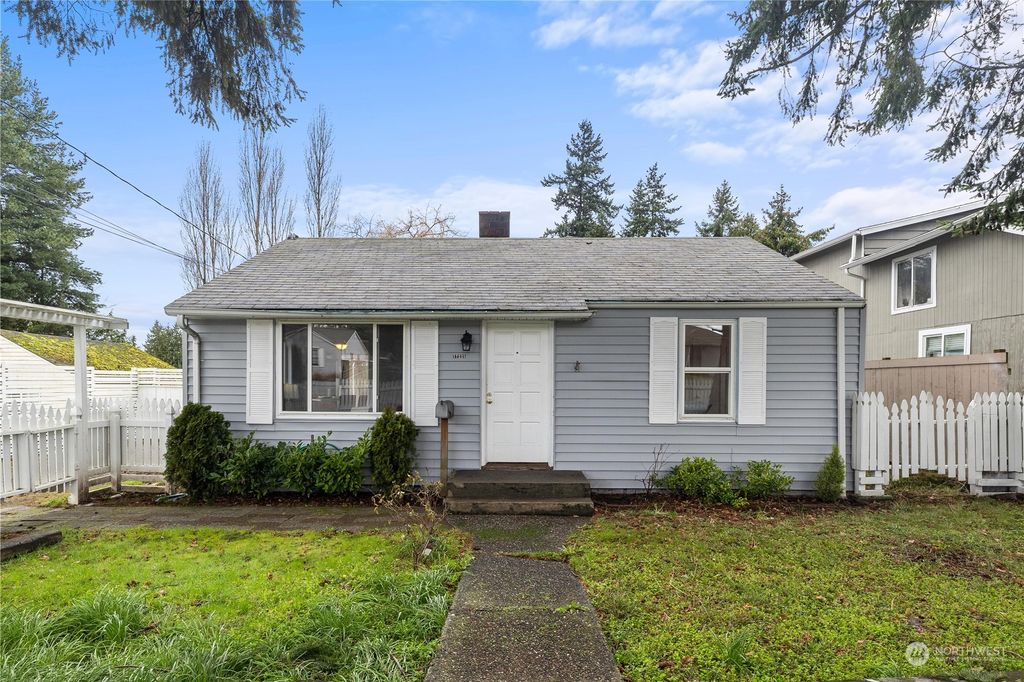 Photo of 17235 34th Avenue S, SeaTac, WA 98188 (MLS # 2188664)