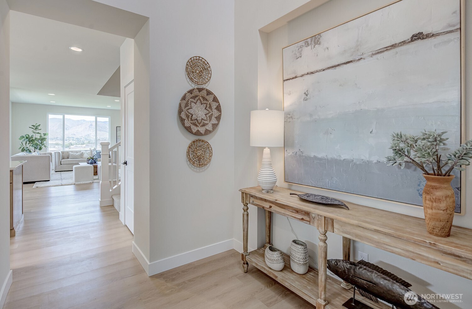 East Wenatchee, Washington 98802, United States, 3 Bedrooms Bedrooms, ,3 BathroomsBathrooms,Residential,Active,122658