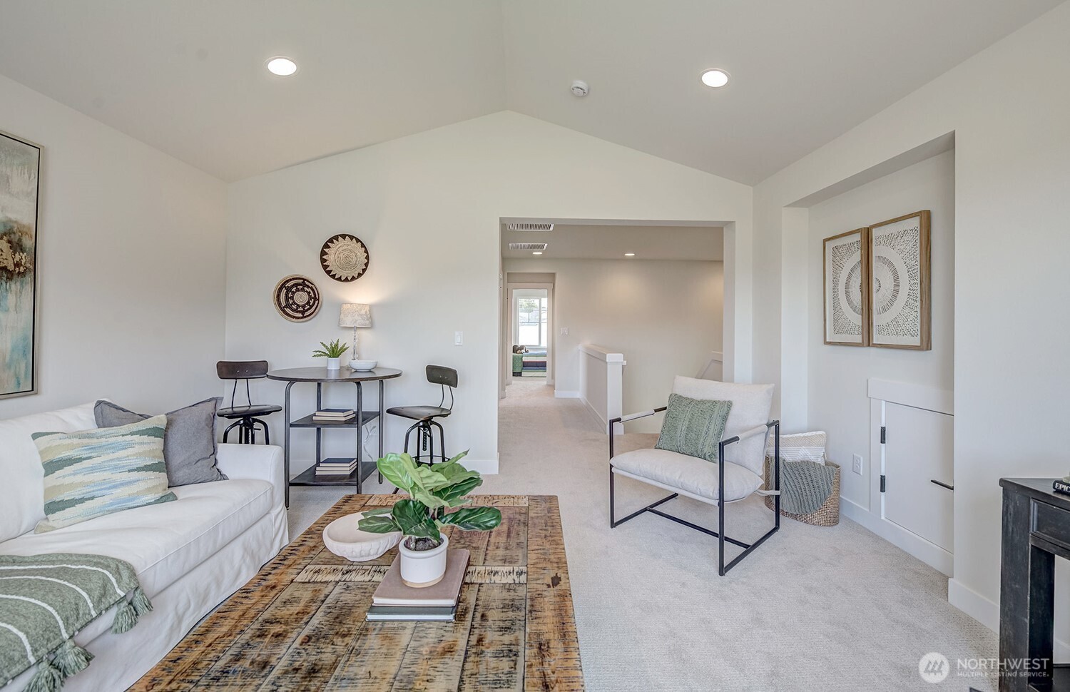 East Wenatchee, Washington 98802, United States, 3 Bedrooms Bedrooms, ,3 BathroomsBathrooms,Residential,Active,122658