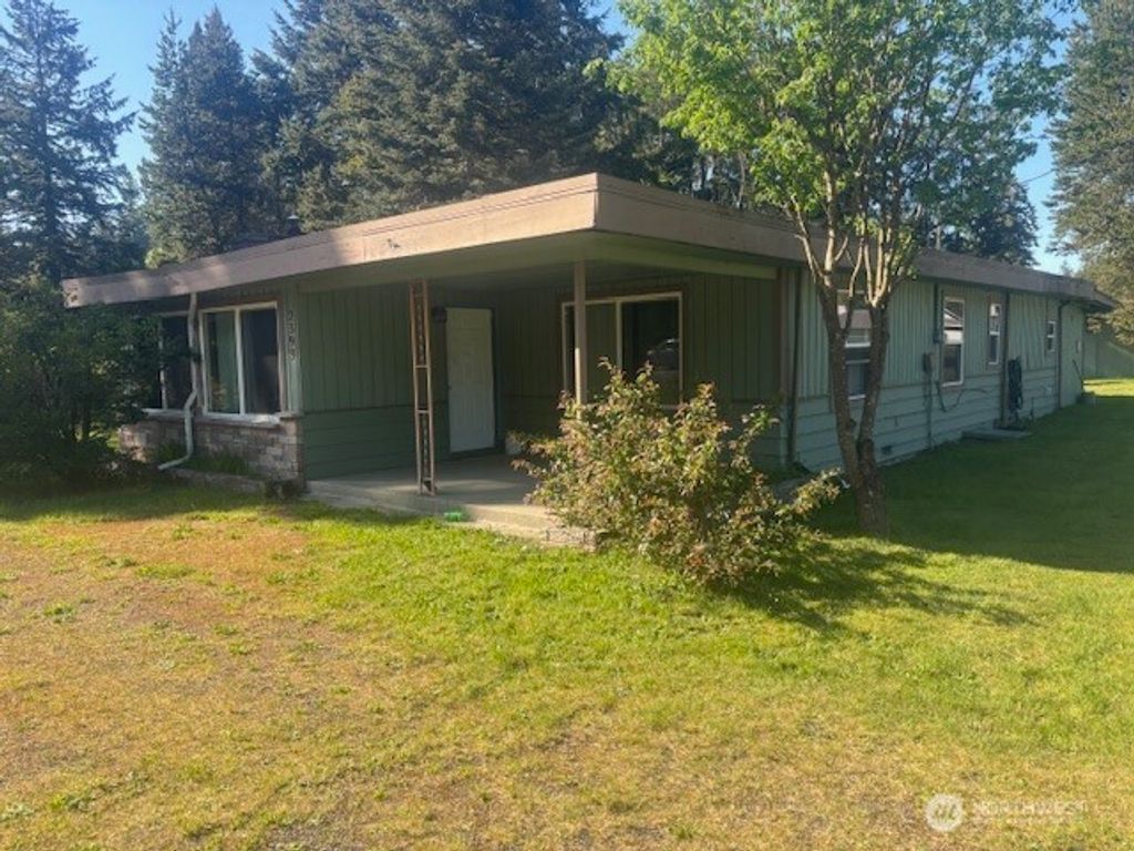 Photo of 2399 SE Sedgwick Road, Port Orchard, WA 98367 (MLS # 2453530)