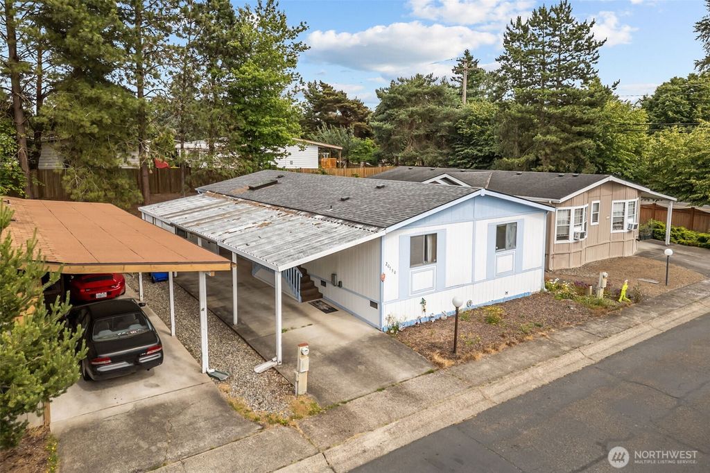 Photo of 20750 113th Place SE, Kent, WA 98031 (MLS # 2398633)