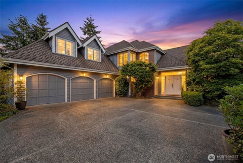 Photo of 408 SW 336th Court, Federal Way, WA 98023 (MLS # 2558461)