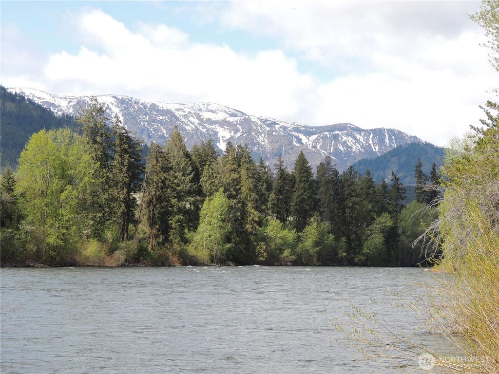 Photo of 9291 Pakascwa Road, Peshastin, WA 98847 (MLS # 2560269)
