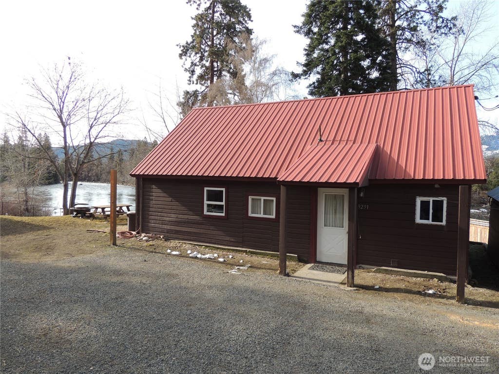 Photo of 9291 Pakascwa Road, Peshastin, WA 98847 (MLS # 2560269)