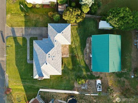 Photo of 636 Pierce Street, Milton-Freewater, OR 97862 (MLS # 2517651)