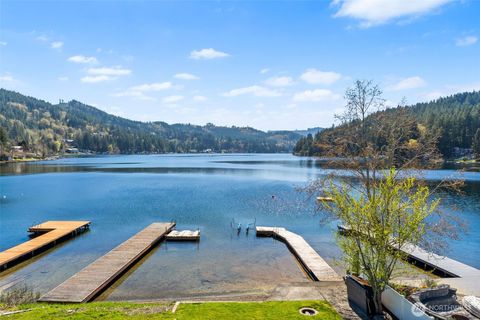 Photo of 1521 Summit Lake Shore Road NW, Olympia, WA 98502 (MLS # 2504275)