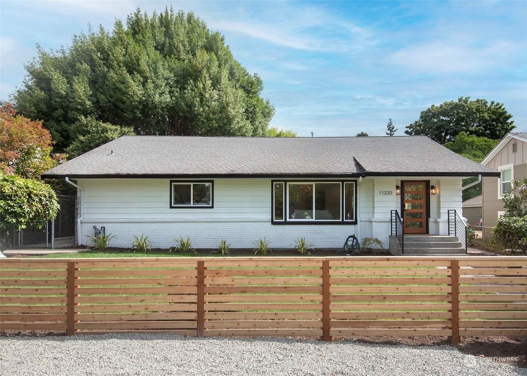 Photo of 11220 Dayton Avenue N, Seattle, WA 98133 (MLS # 2159862)