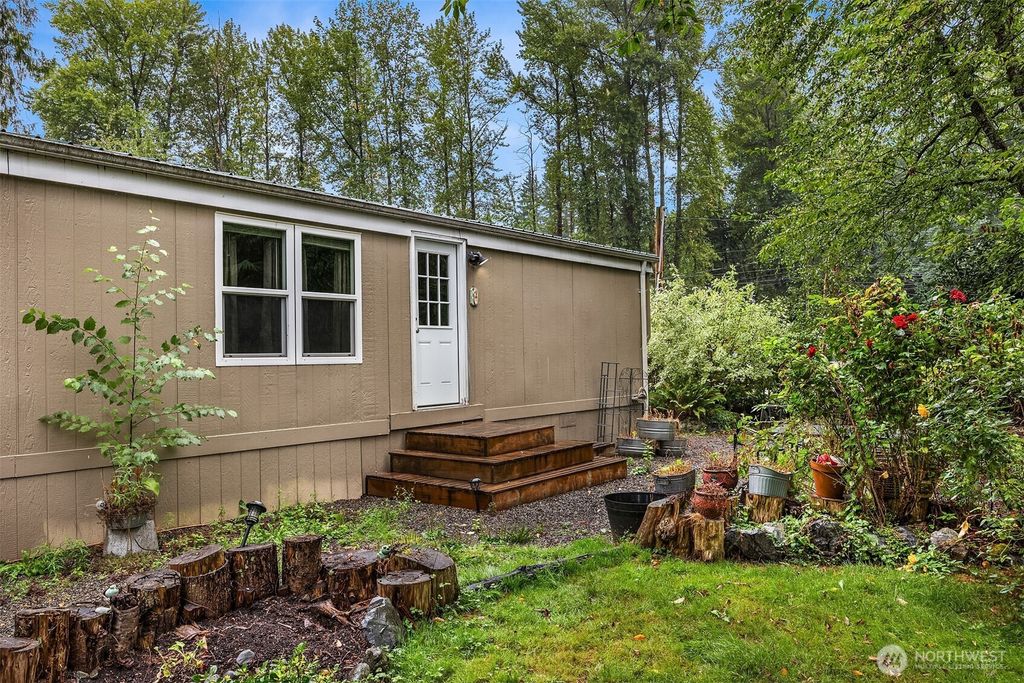 Photo of 17310 117th Place NE, Arlington, WA 98223 (MLS # 2416363)