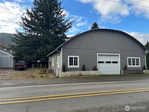 Photo of 2071 Valley Highway, Acme, WA 98244 (MLS # 2466468)
