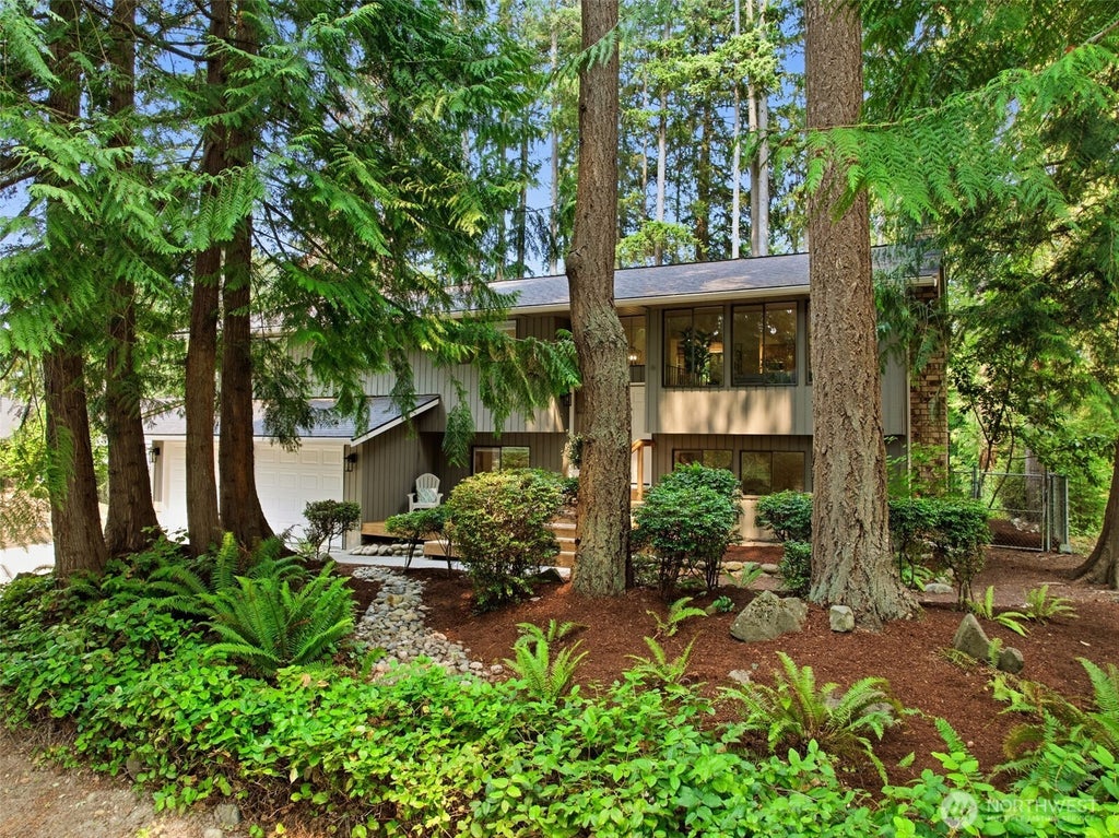 Photo of 5719 152nd Street SW, Edmonds, WA 98026 (MLS # 2561100)