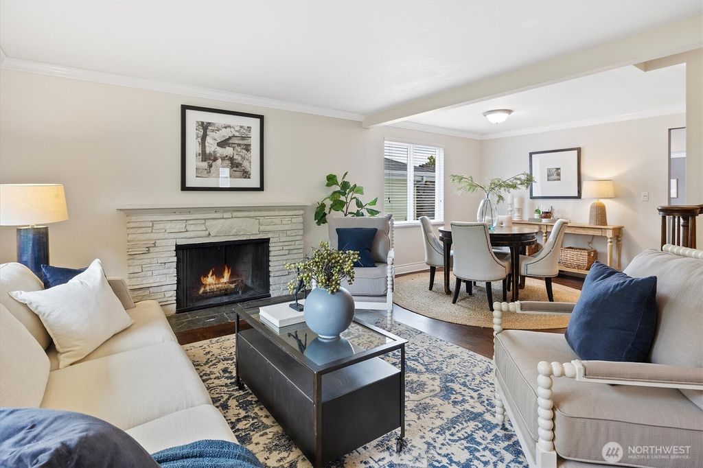 Photo of 6215 41st Avenue NE, Seattle, WA 98115 (MLS # 2396375)