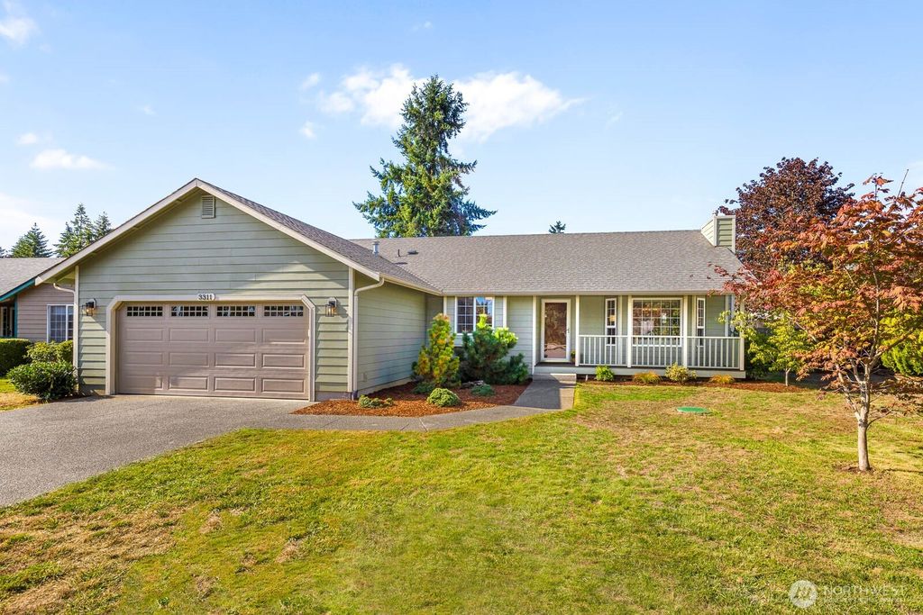 Photo of 3311 Davis Court NE, Lacey, WA 98516 (MLS # 2440495)