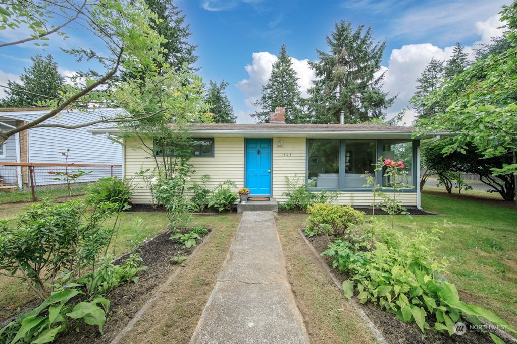 Photo of 1605 N 143rd Street, Seattle, WA 98133 (MLS # 2076444)