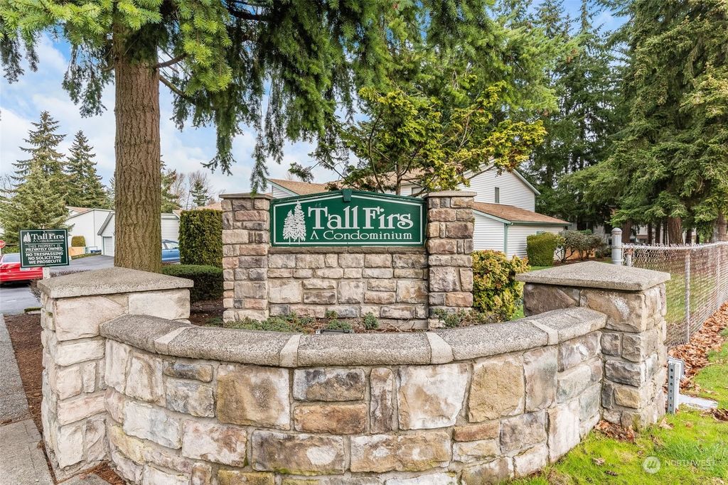 Photo of 1800 SW 318th Place #B31, Federal Way, WA 98023 (MLS # 2029060)