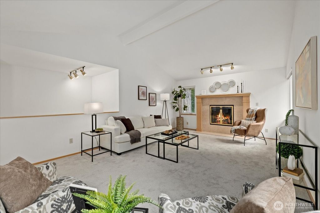 Photo of 19220 37th Avenue NE, Lake Forest Park, WA 98155 (MLS # 2375632)