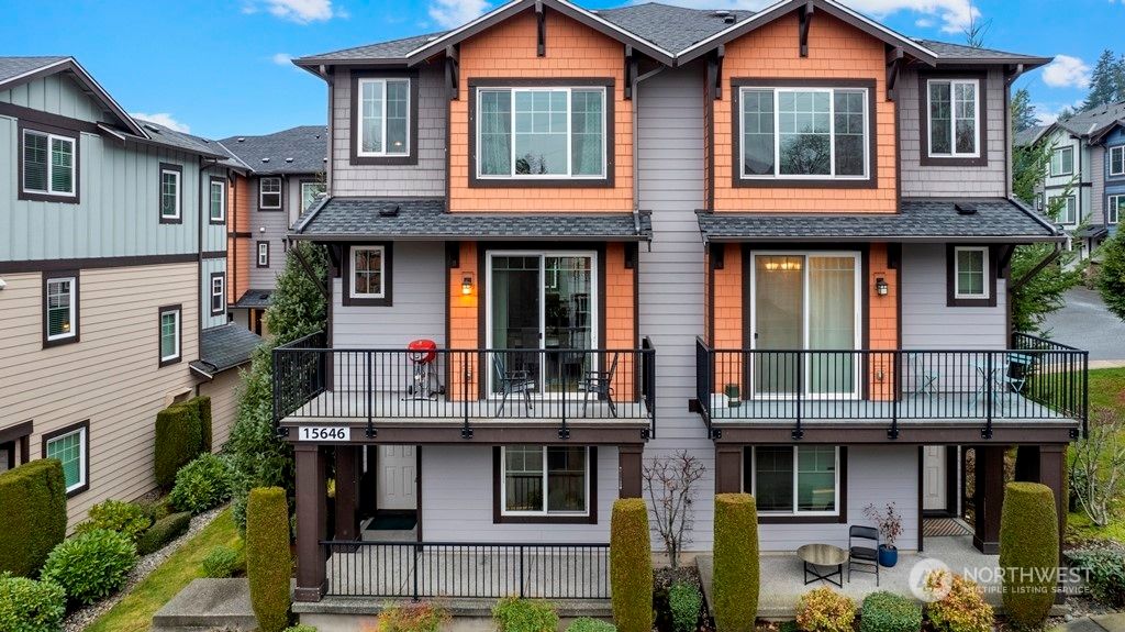 Photo of 15646 NE 102nd Way #102, Redmond, WA 98052 (MLS # 2322598)