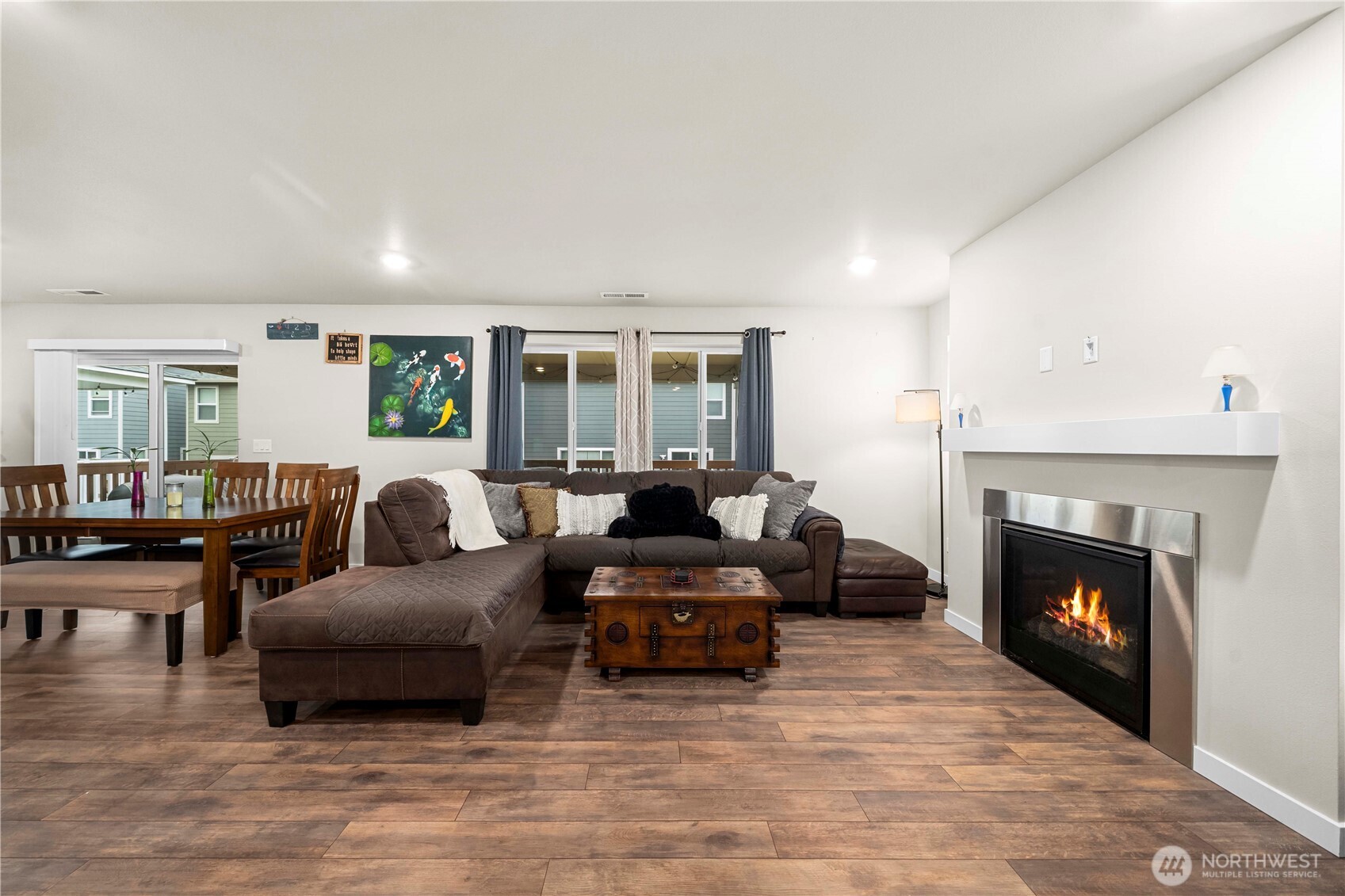 912 Vine Maple Street SE