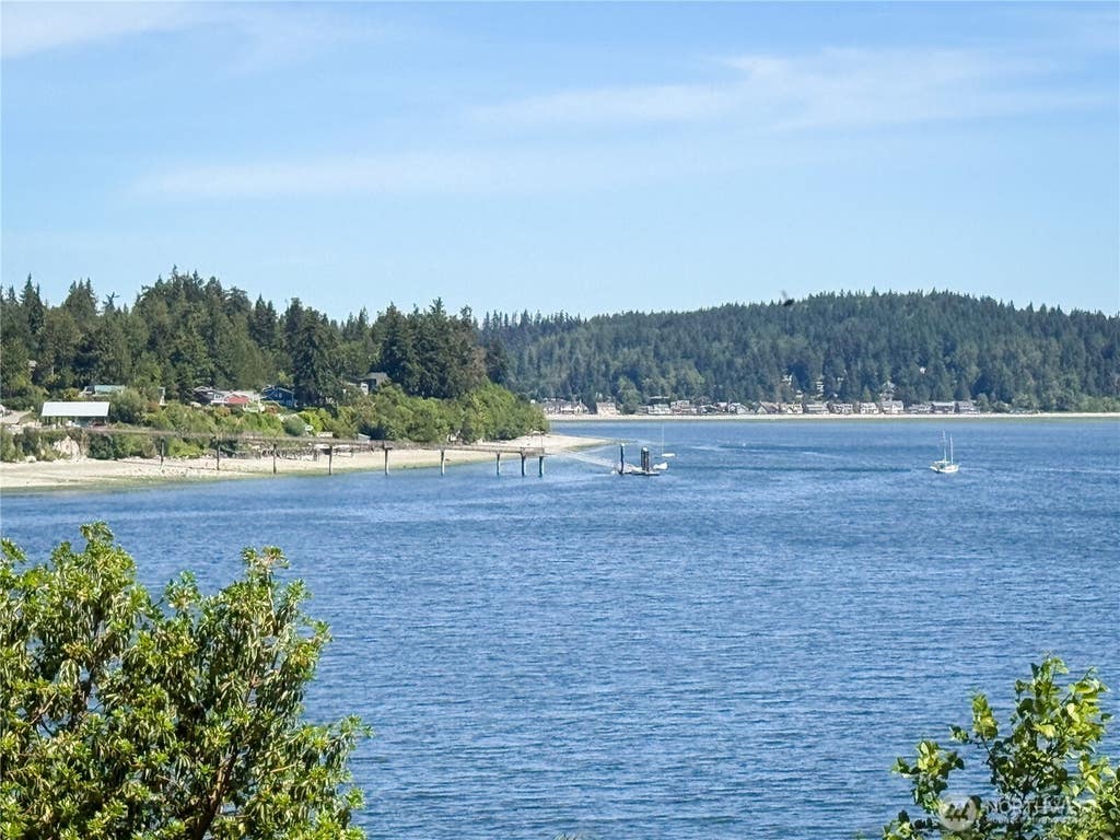 Photo of 17180 Agate Street NE, Bainbridge Island, WA 98110 (MLS # 2543383)