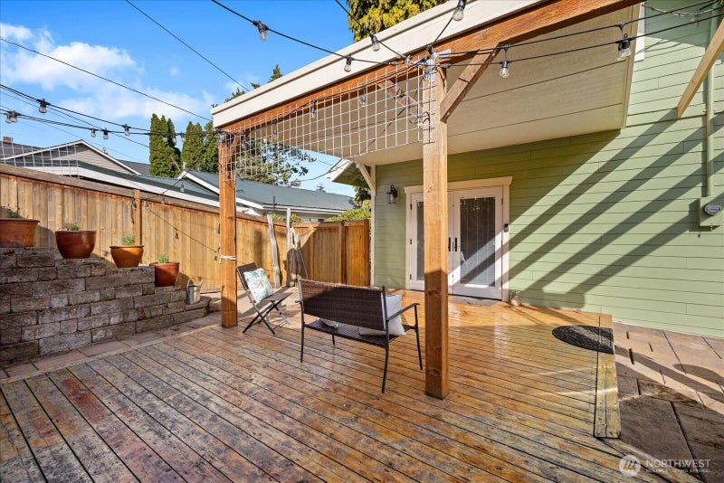 916 E Marine View Drive
