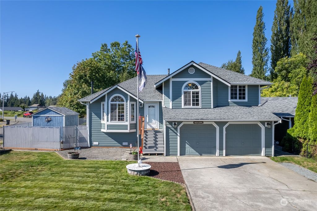 Photo of 5401 96th Place NE, Marysville, WA 98270 (MLS # 2283196)