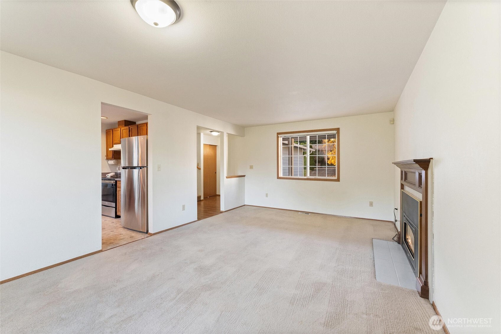 2727 Highline Place NE