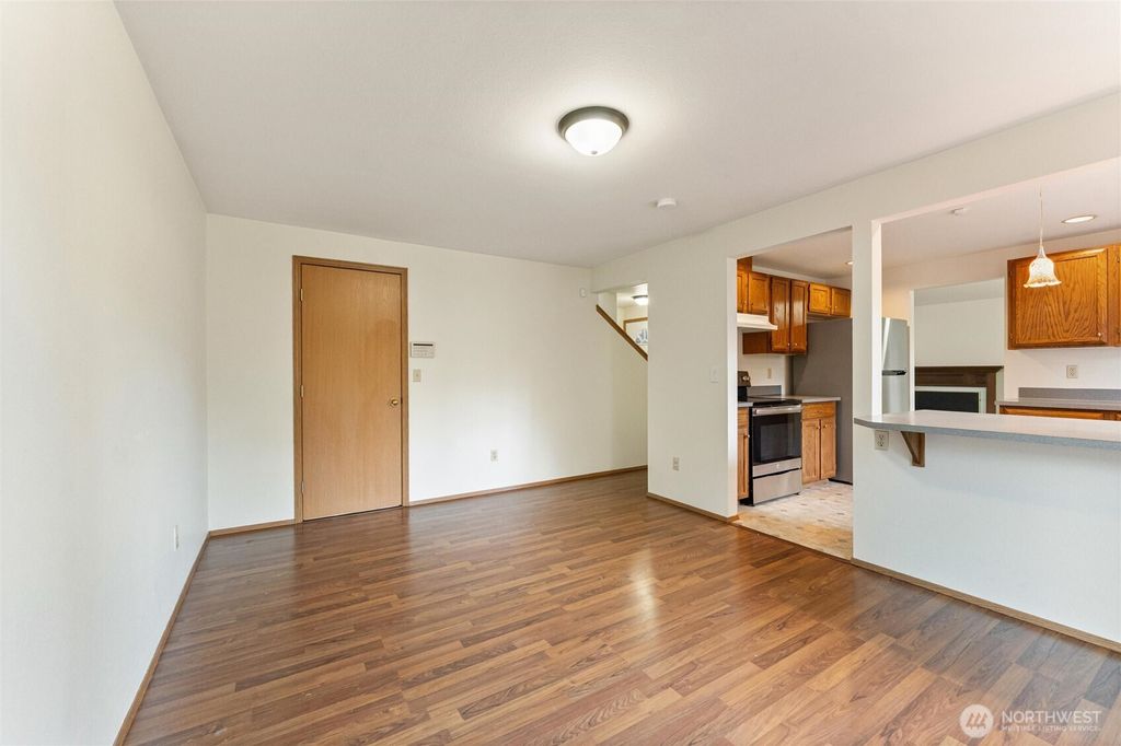 Photo of 2727 Highline Place NE, Tacoma, WA 98422 (MLS # 2459506)