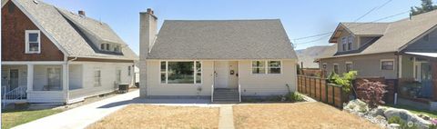 Photo of 905 Orondo Ave, Wenatchee, WA 98801 (MLS # 2462804)