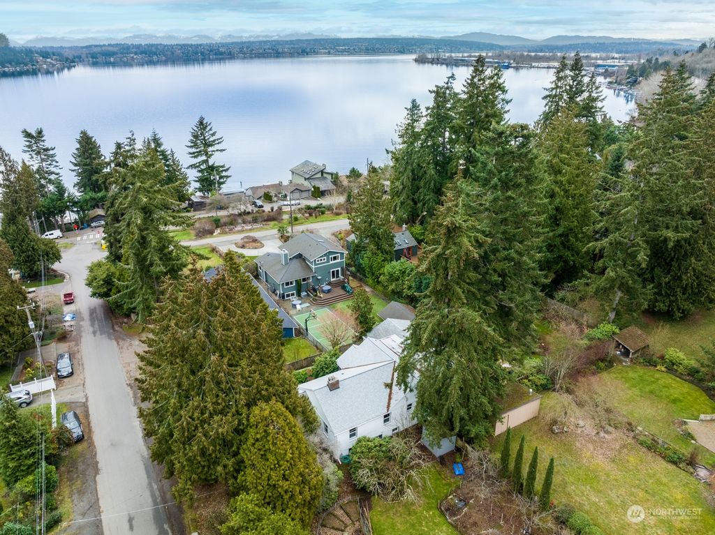 Photo of 4917 NE 97th Street, Seattle, WA 98115 (MLS # 2034970)