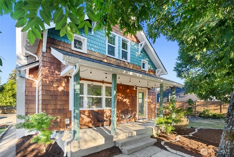 Photo of 4821 N Bristol Street, Tacoma, WA 98407 (MLS # 2552124)