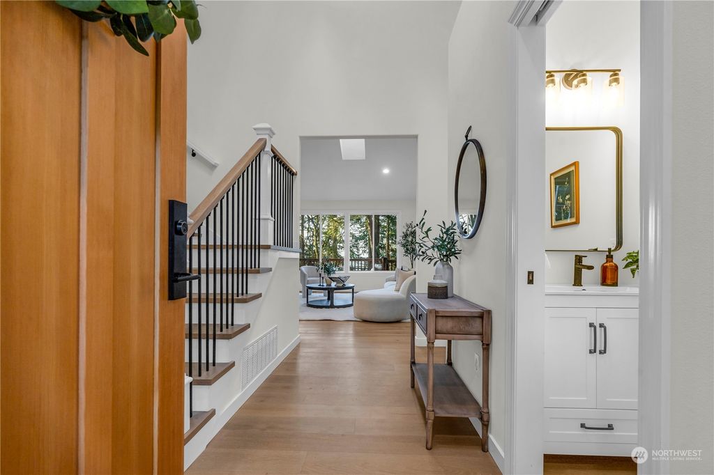 Photo of 19133 148th Avenue NE, Woodinville, WA 98072 (MLS # 2310364)