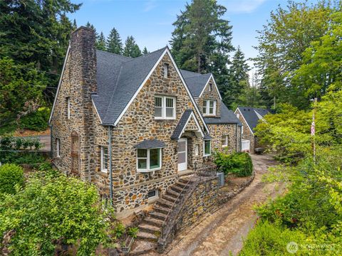 Photo of 110 Sanderson Road, Chehalis, WA 98532 (MLS # 2548775)