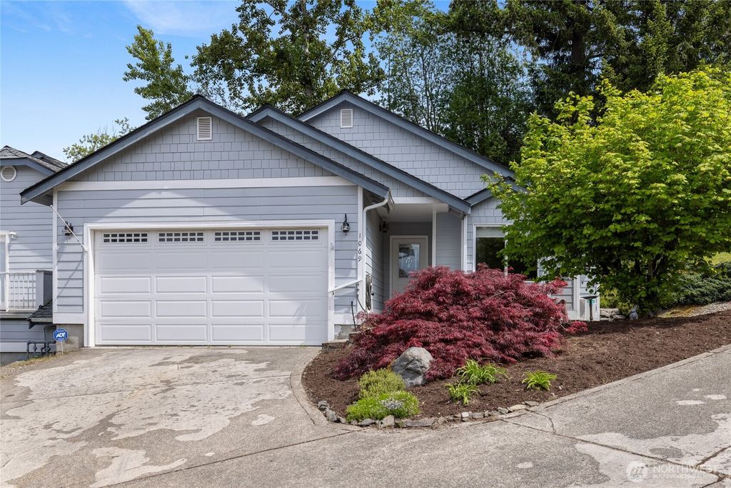 Photo of 1069 5th ST, Steilacoom, WA 98388 (MLS # 2519691)