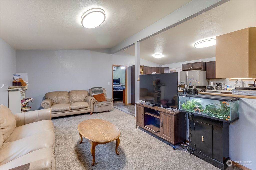 Photo of 17618 SE 332nd Place, Auburn, WA 98092 (MLS # 2196062)