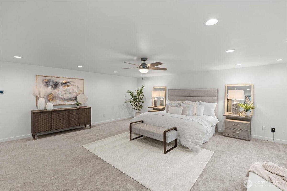 Issaquah, Washington, 98027, United States, 5 Bedrooms Bedrooms, ,3 BathroomsBathrooms,Residential,Active,2028801