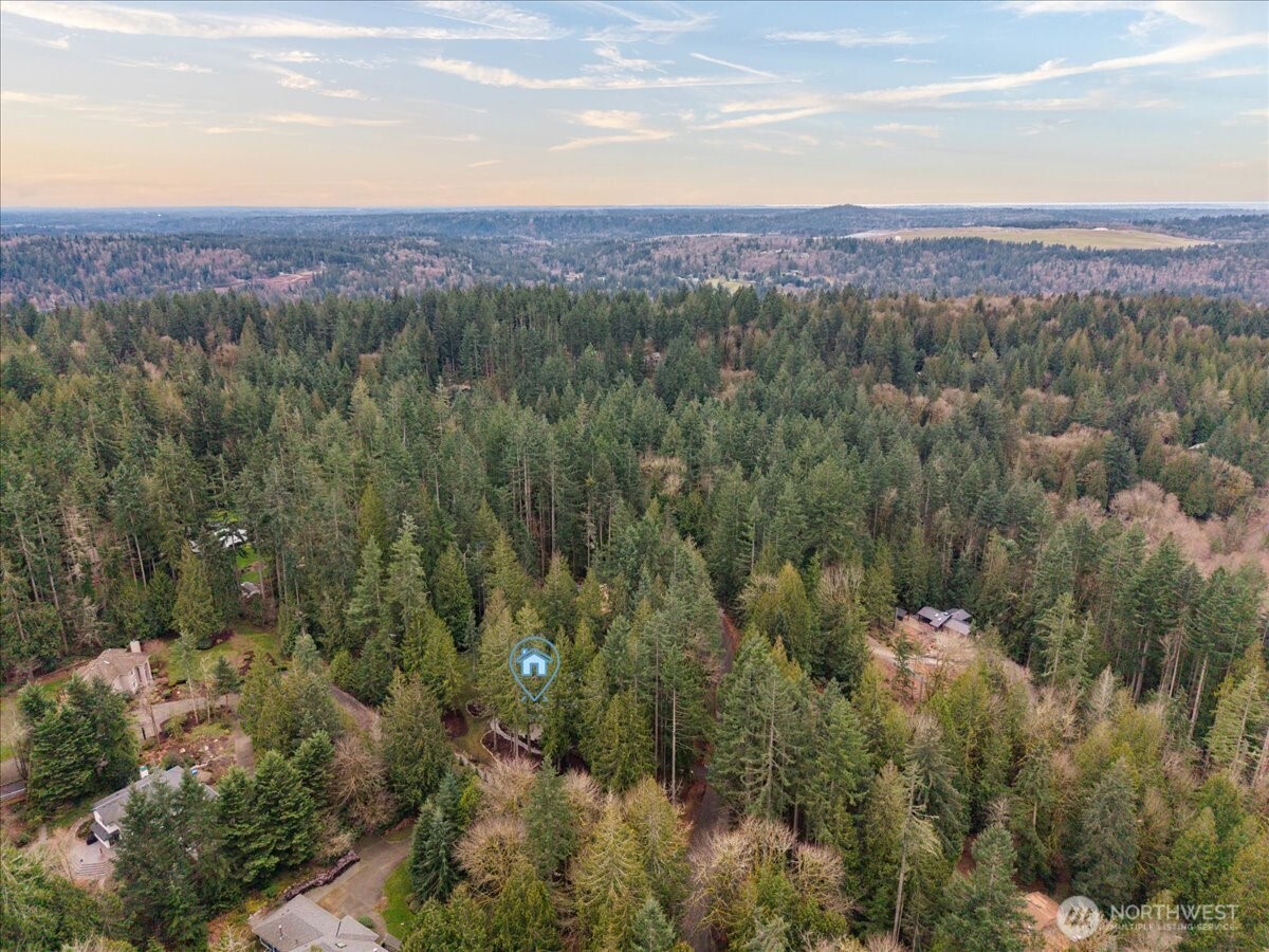 Issaquah, Washington, 98027, United States, 5 Bedrooms Bedrooms, ,3 BathroomsBathrooms,Residential,Active,2028801